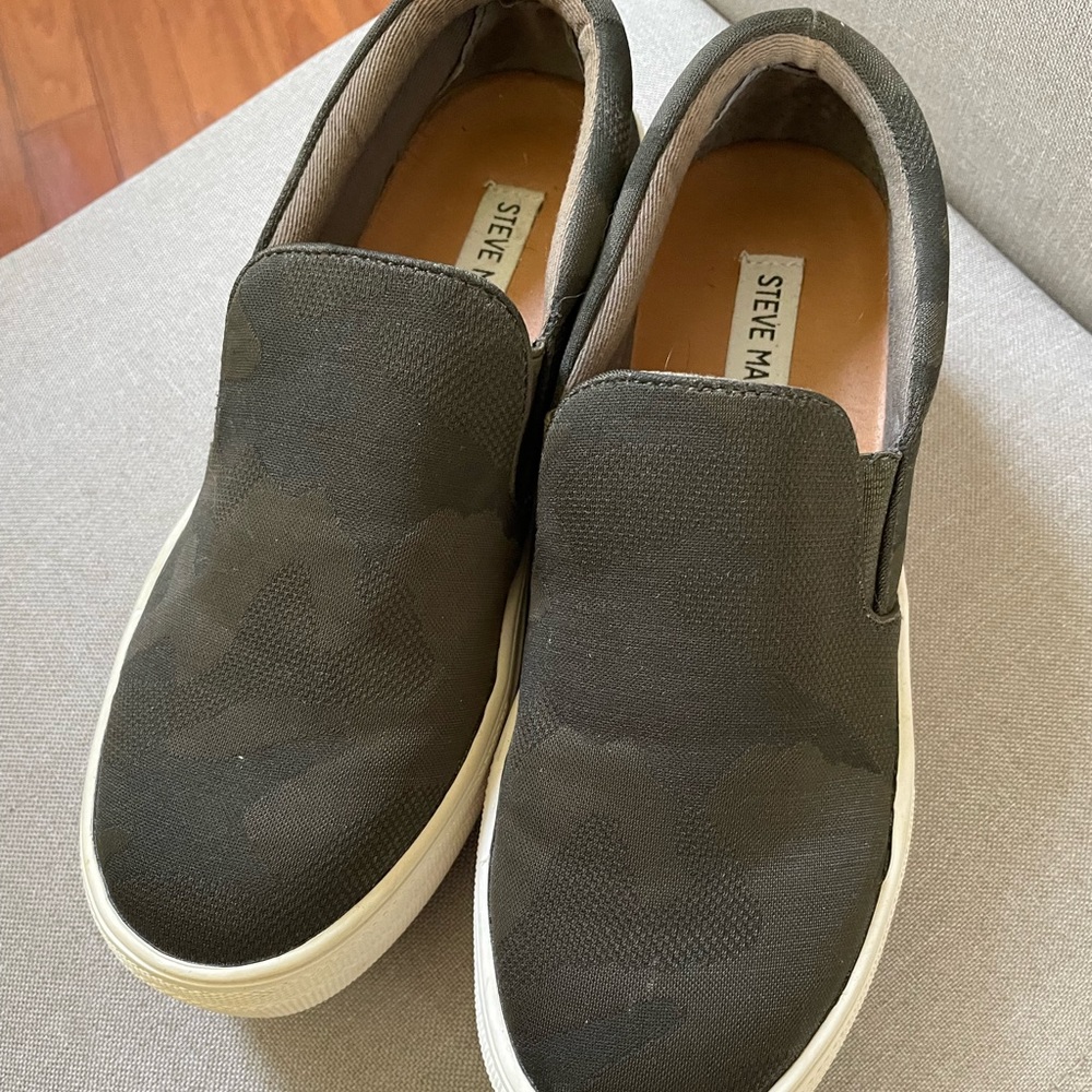 Steve Madden camo sneakers